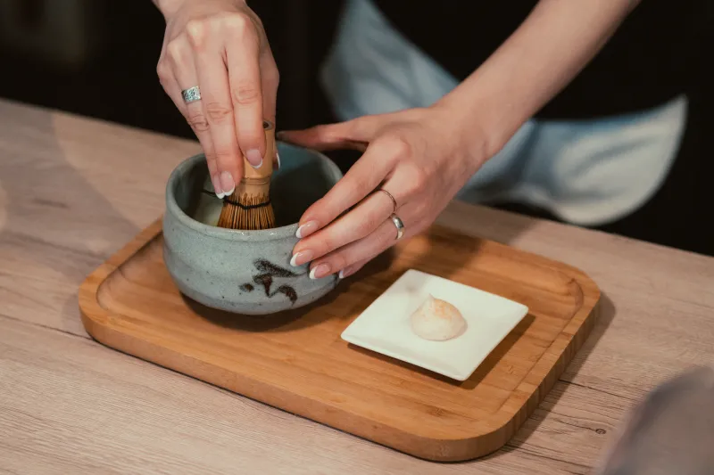 Why Mastering One Thing Beats Learning Everything: The Japanese Path to Real Creative Power